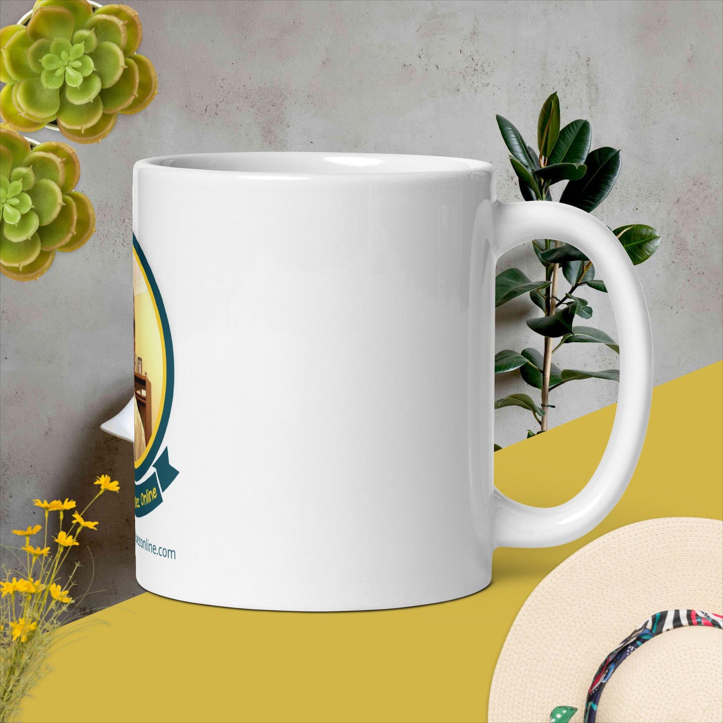 White glossy mug/Pedro